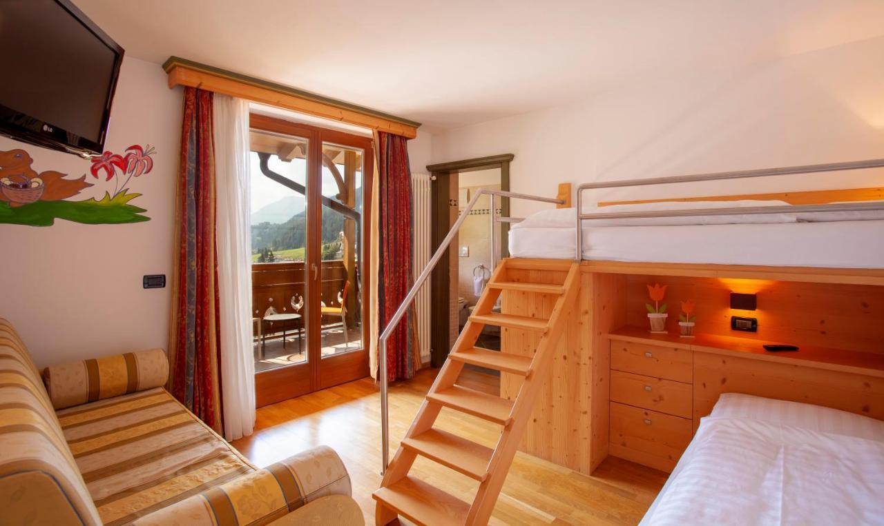 Resort Dolce Casa - Family & Spa Hotel Moena Eksteriør bilde