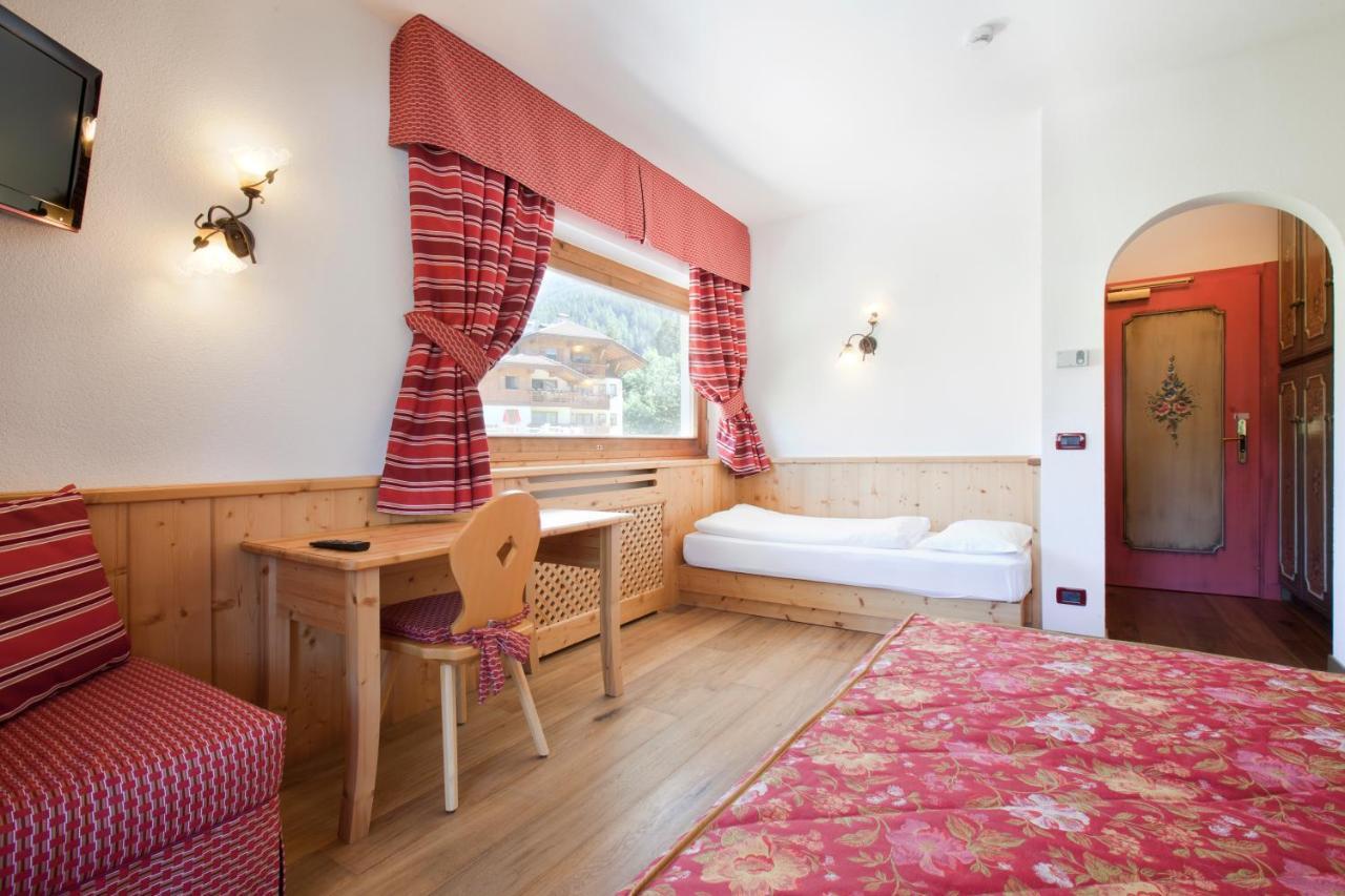 Resort Dolce Casa - Family & Spa Hotel Moena Rom bilde